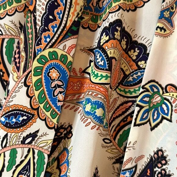 VANHEUSEN Dressy Tank - Picture 2 of 6